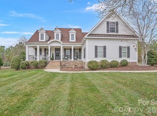 1862 White Fawn Ln, Rock Hill, SC 29730
