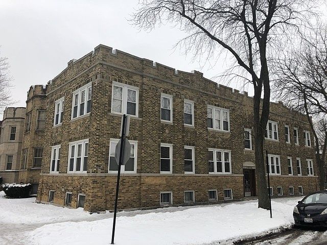 1st image of 2703 W Ardmore Ave