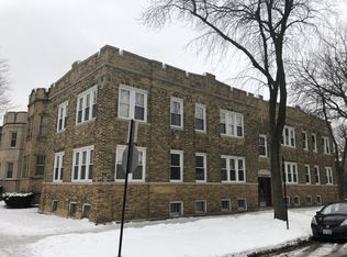2703 W Ardmore Ave, Chicago, IL 60659
