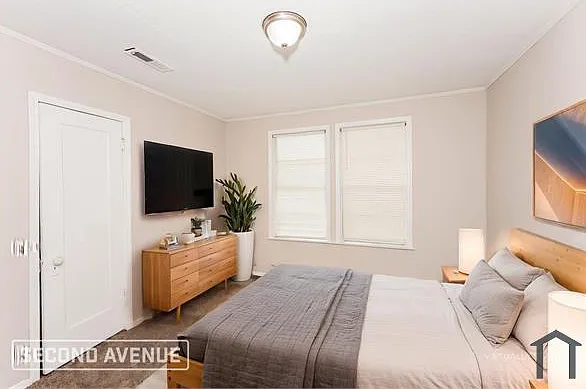 2908 Avenue I — Photo 11