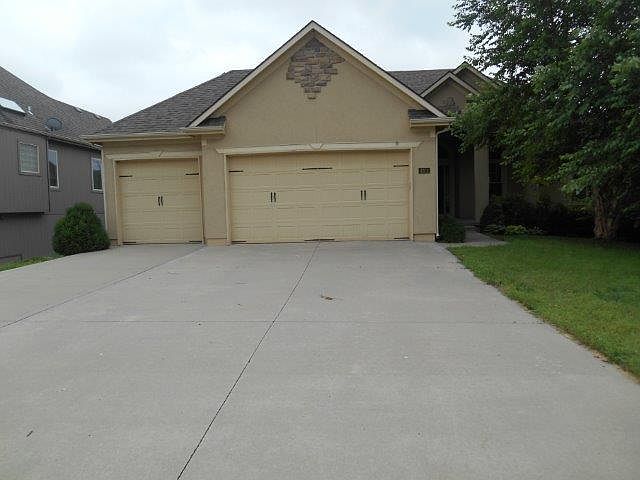 1st image of 4924 S Brittany Dr