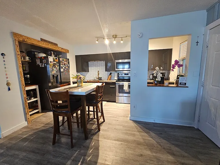 302 Lincoln Ave #3 — Photo 12