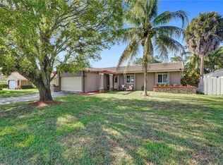 9231 NW 17th St, Pompano Beach, FL 33071