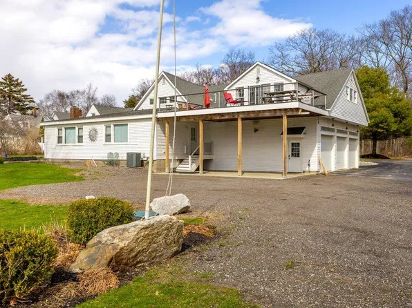 27 Fowler Road, Cape Elizabeth, ME 04107