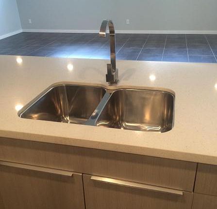 3rd image of 3633 E Shaw Butte Dr
