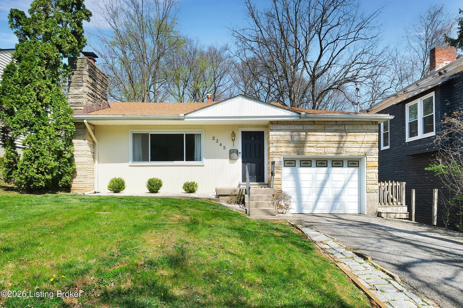 2345 Sycamore Ave photo 1