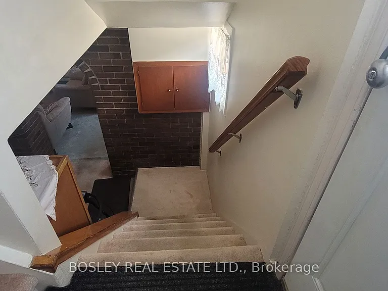 50 Hathway Dr #BASEMENT — Photo 4