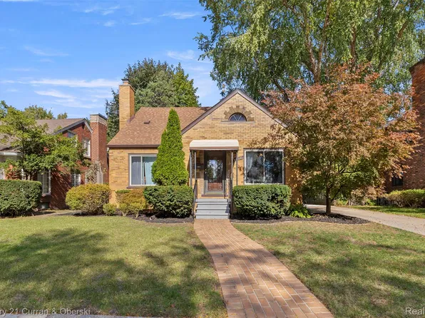 1167 Beechmont St, Dearborn, MI 48124