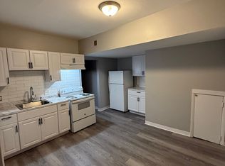 25 N Spring St #2L, Ansonia, CT 06401