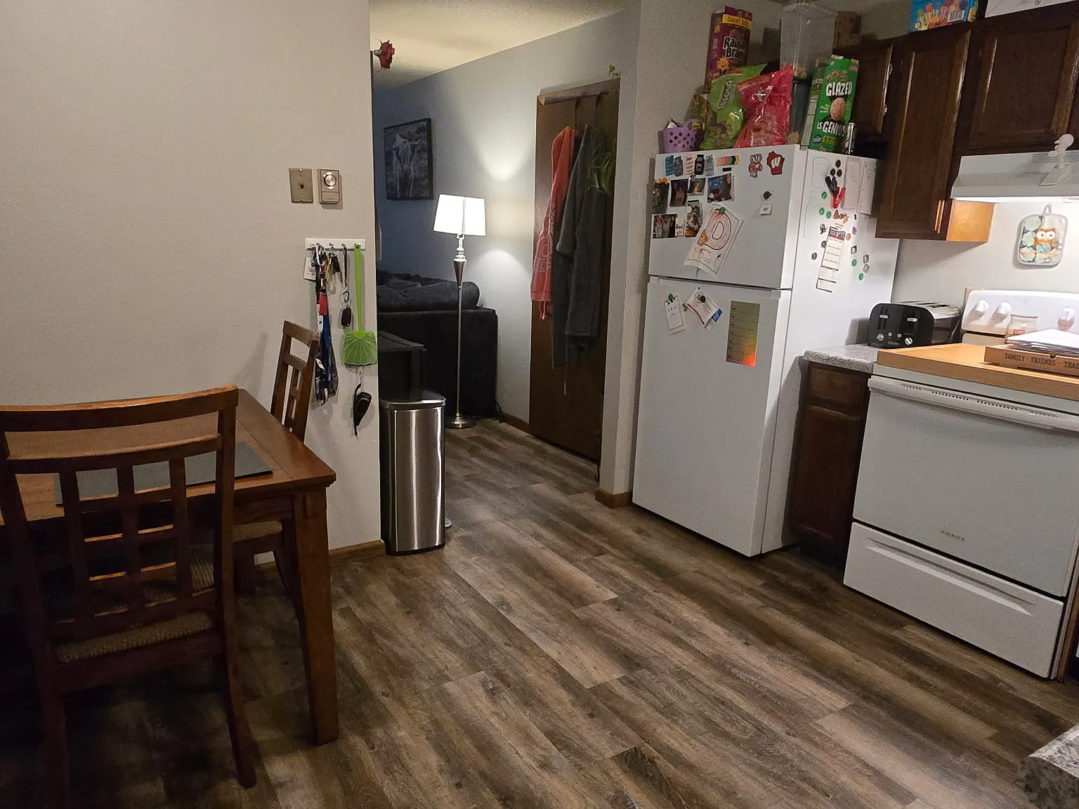 3218 Oak Knoll Drive - 3 — Photo 2