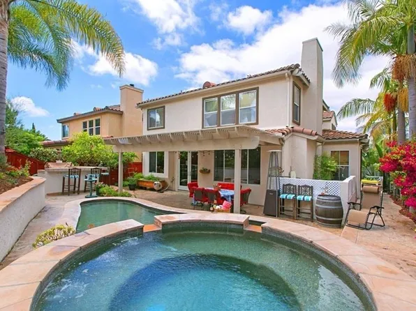 2941 Avenida Castana, Carlsbad, CA 92009
