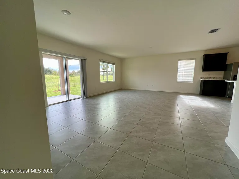 3400 Burrowing Owl Dr — Photo 9