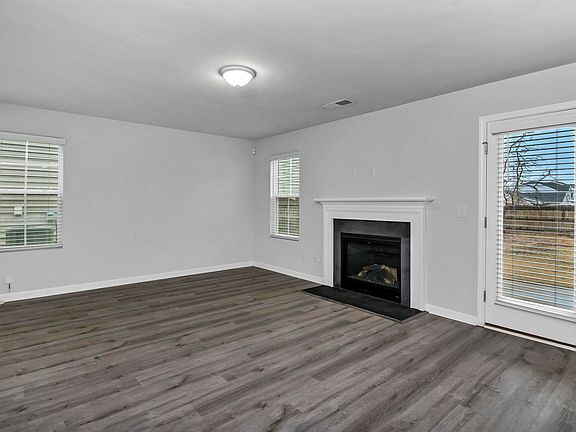 3rd image of 305 Windfall Rd