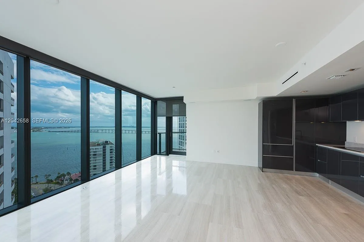 Echo Brickell Condo — Photo 4
