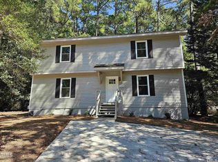 5906 Applewood Ln, Raleigh, NC 27609