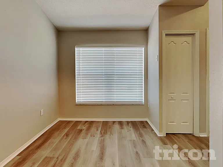 3034 Wentworth Pl — Photo 5