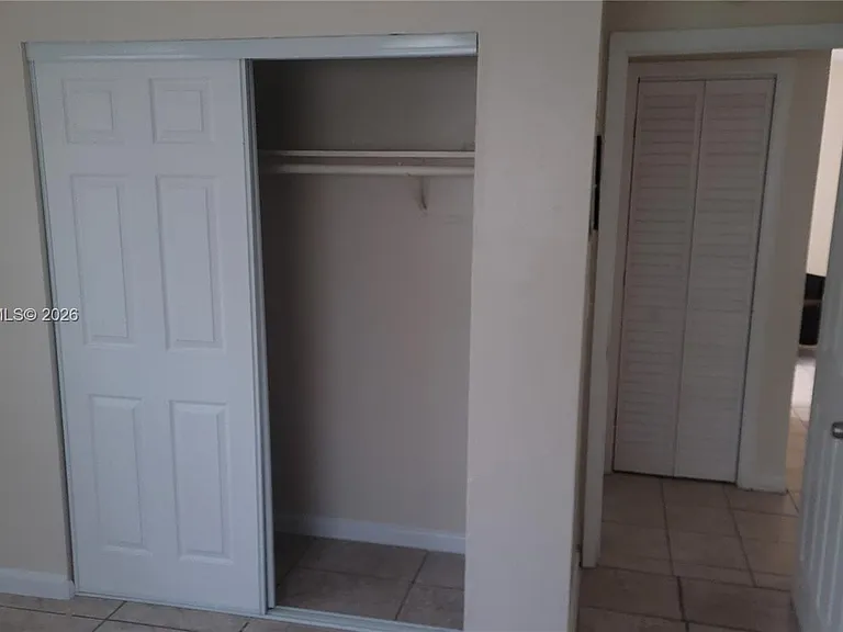 1860 N Seacrest Blvd #A — Photo 5