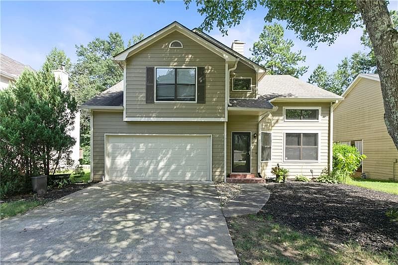 1st image of 2678 Piedmont Oak Dr