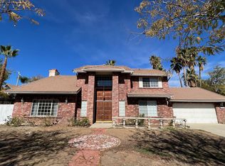 1471 Earl St, Corona, CA 92882