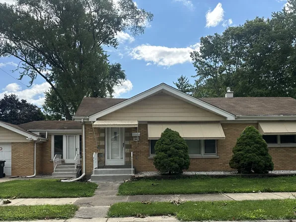 650 E 159th Pl, South Holland, IL 60473