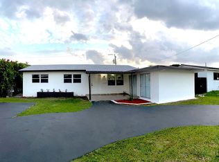 10240 SW 4th St, Sweetwater, FL 33174