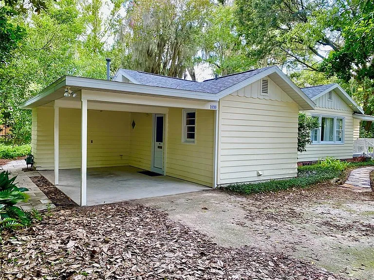 1723 NW 7th Ave — Photo 13