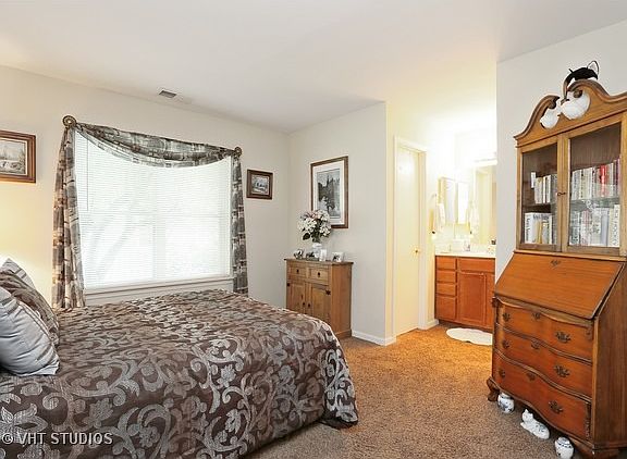 5th image of 129 Glengarry Dr APT 112