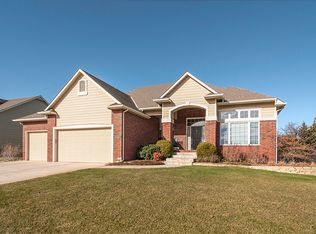 13404 E Tallowood Dr, Wichita, KS 67230