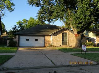 11502 Fairpoint Dr, Houston, TX 77099