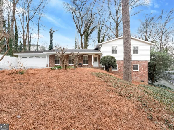 5650 Colton Dr, Sandy Springs, GA 30342