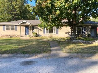 2301 Saint Bernard Ave, Granite City, IL 62040