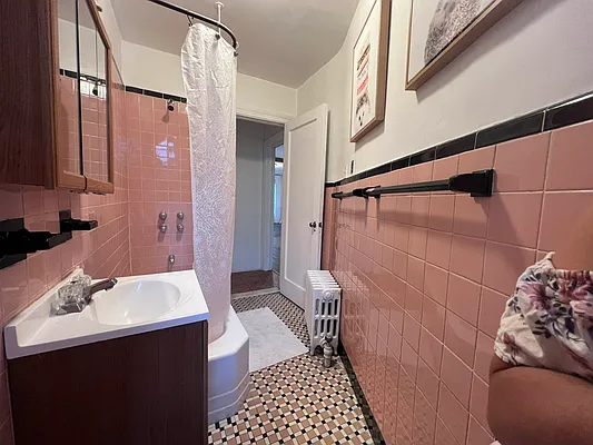 Rented by Compass | media 26