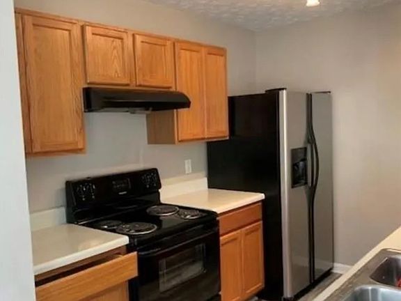 4th image of 7716 Bernardo Dr