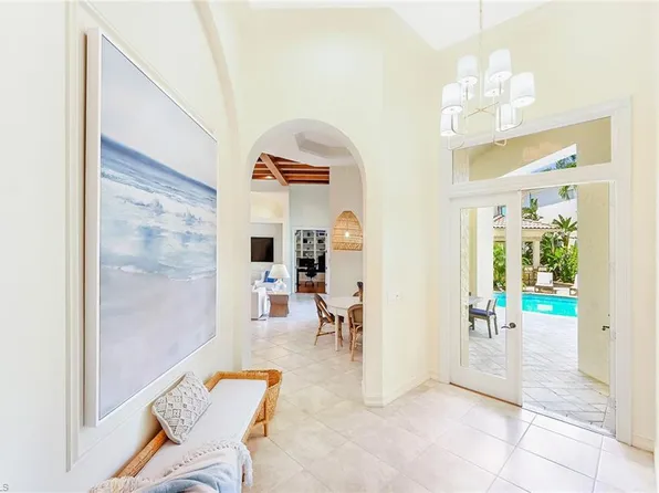 9155 Torrefino Ct, Naples, FL 34109