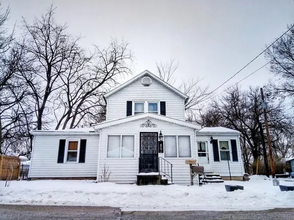 875 Union St, Marseilles, IL 61341