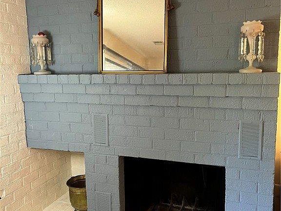 2nd image of 2109 Turtle Creek Dr APT 4