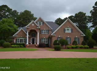 696 Jordan Dr, Greenville, NC 27834