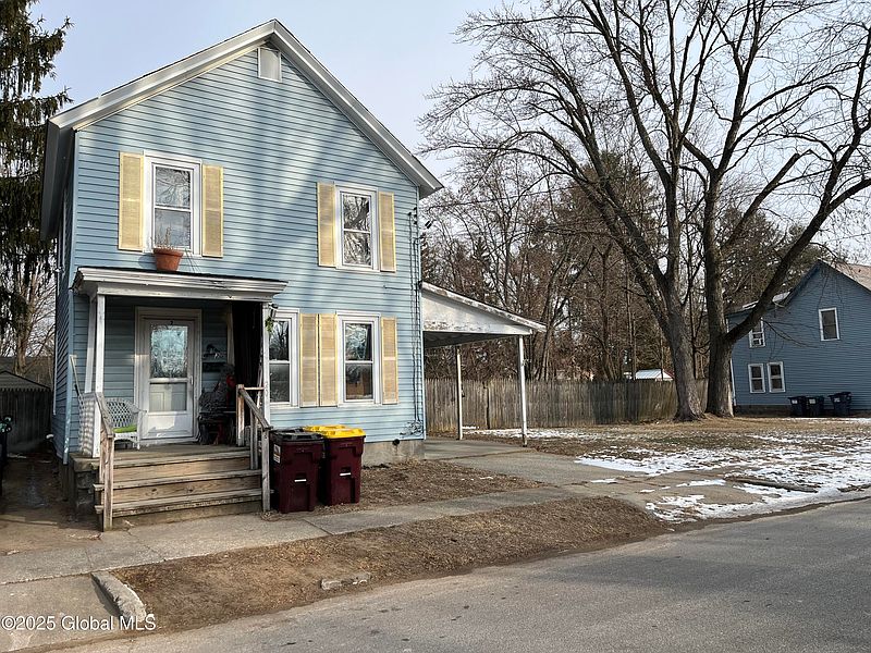 2nd image of 20-22 Baldwin Ave