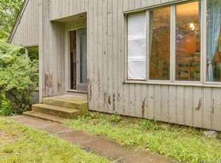 45 Mount Sumner Dr, Bolton, CT 06043