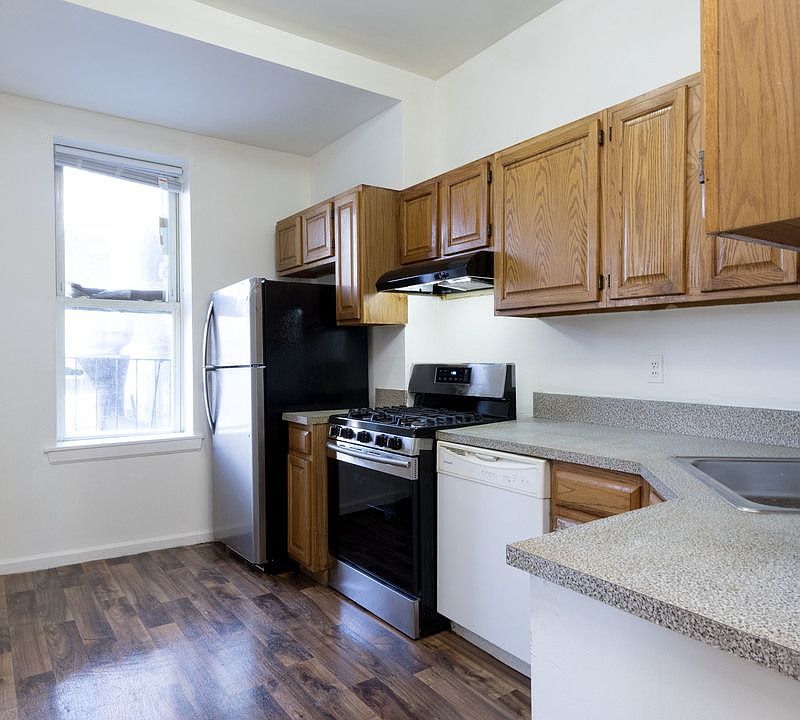 2nd image of 8803 3rd Ave #1