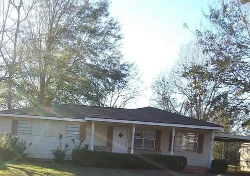 308 Hudson Ln Photo 1