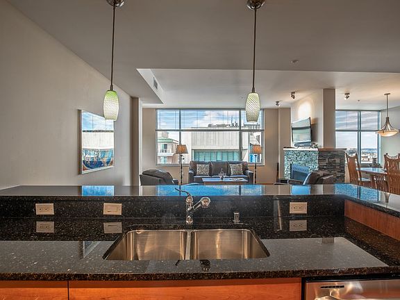 5th image of 309 W Washington Ave Unit 1101