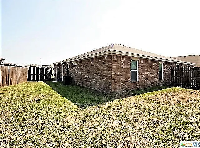 4206 Elms Run Cir #B — Photo 7