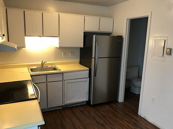 Shows location of half bath