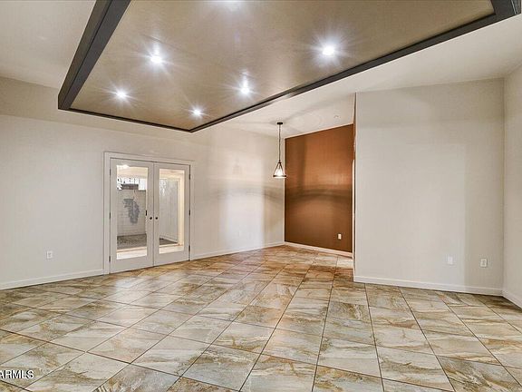 5th image of 11061 W Coggins Drive