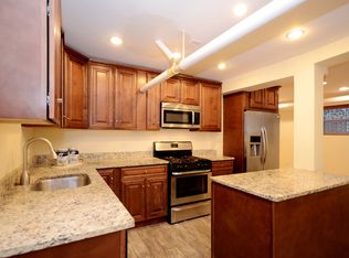 620 W Briar Pl #Gs, Chicago, IL 60657