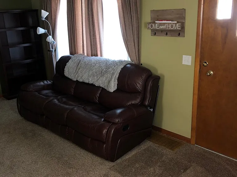 429 Clifton Dr — Photo 7
