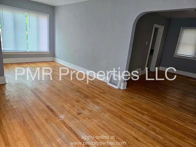 501 Damon St — Photo 3