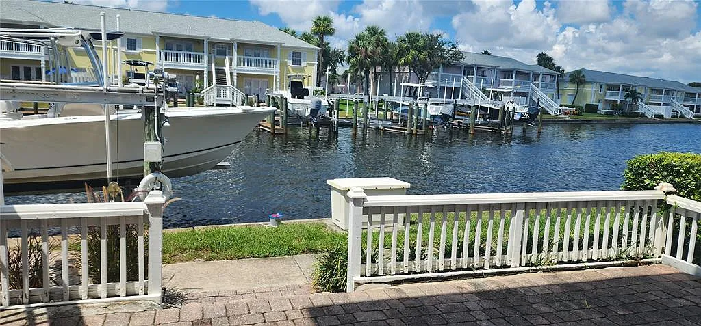 1 bed, 1.0 bath, 562 sqft, $2,800 — Photo 1