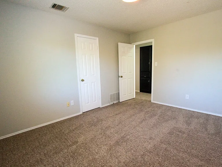 1809 Fawn Ridge Trl — Photo 27
